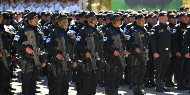 Se inicia preparación de agentes de la PNC en Huehuetenango