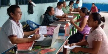 Continúa inscripción de estudiantes en establecimientos públicos