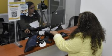 Renap facilita trámite de documentos a vecinos de Huehuetenango