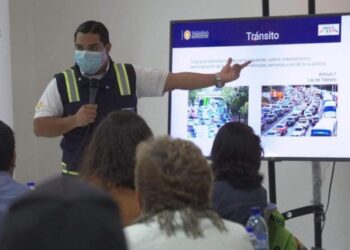 Agentes se capacitan en educación vial integrada