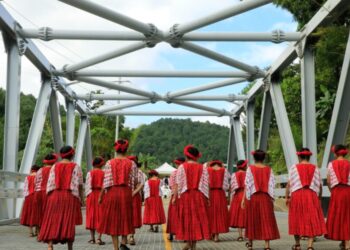 Guatemala y Honduras analizan instalar puente tipo Warren