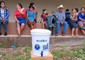 Garantizan acceso a agua potable en comunidades de Camotán