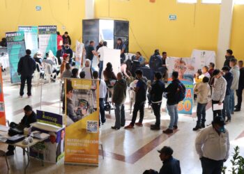 Jornada móvil de servicios integrados beneficia a vecinos de San Pedro Sacatepéquez