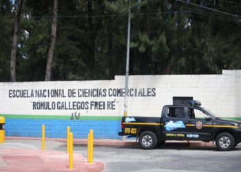 PNC fortalece el programa Escuelas Seguras