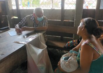 Pobladores fueron atendidos en jornadas de salud integral. /Foto: MSPAS