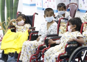 Pequeños del área de pediatría dieron inicio con su formación educativa. /Foto: MSPAS
