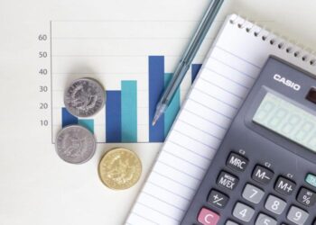 Dan seguimiento a política fiscal para período multianual de cinco años