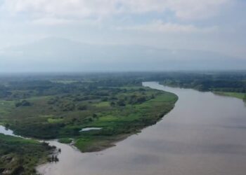 Fortalecen estrategias para el saneamiento del Motagua. /Foto: Marn