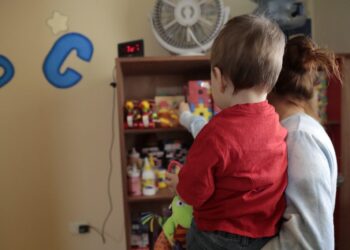 Madres privadas se apoyan en los CADI para el cuidado de sus hijos dentro del penal. /Foto: Noé Pérez