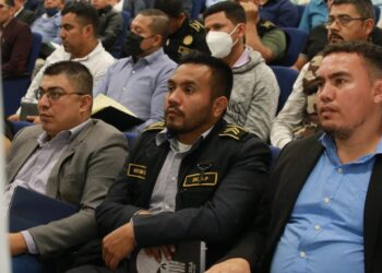 Desarrollan taller de liderazgo para personal de la PNC
