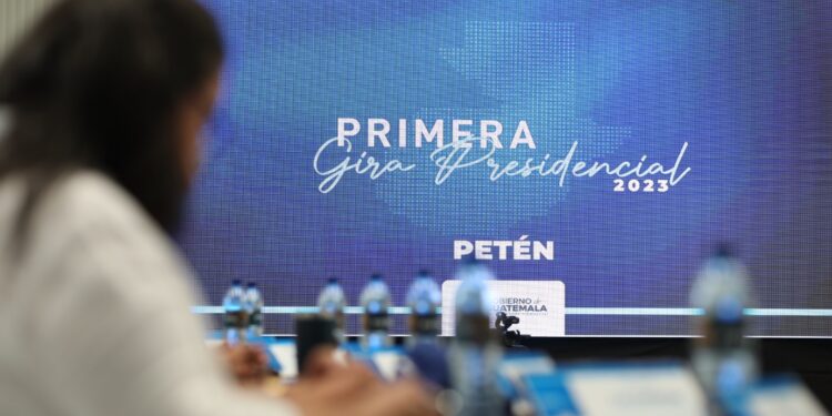 Fortalecen proyectos de desarrollo para Petén