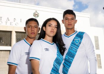 Presentan camisa que utilizará Guatemala en el Mundial de Indonesia