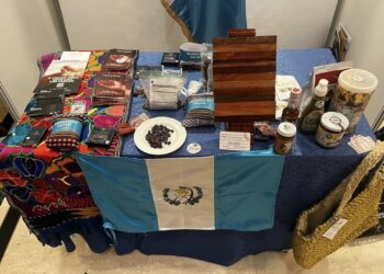 Empresas guatemaltecas exponen sus productos en India