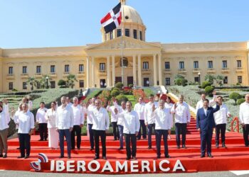 Guatemala aboga por fomento de la cooperación regional en Cumbre Iberoamericana