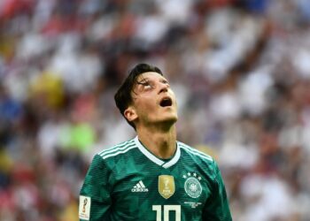 Mesut Özil, el mago que se retira del futbol