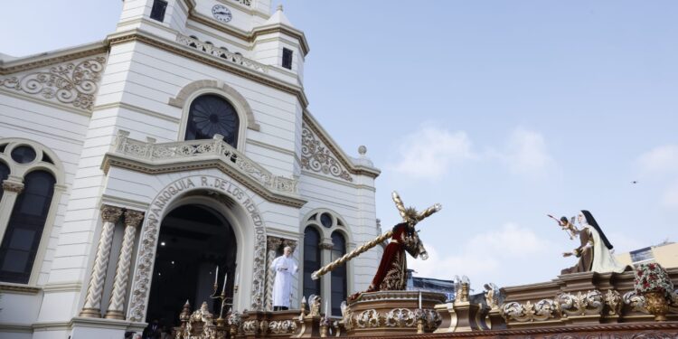 Jesús Nazareno de la Justicia recorre el Centro Histórico