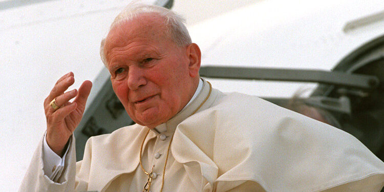 Juan Pablo II visitó Guatemala hace 40 años