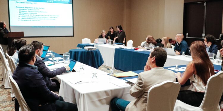 Imparten taller sobre control de precursores