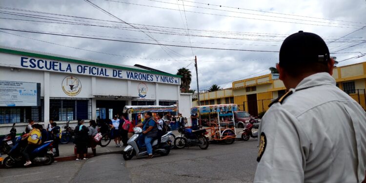Programa de Escuelas Seguras continúa operativos a nivel nacional