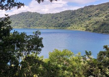 Volcán y laguna de Ipala, destino natural en Chiquimula