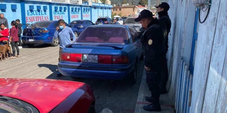 PNC brinda seguridad en centros educativos de San Marcos