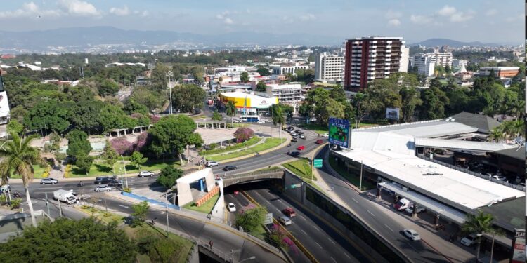 Guatemala y Reino Unido refuerzan relaciones comerciales