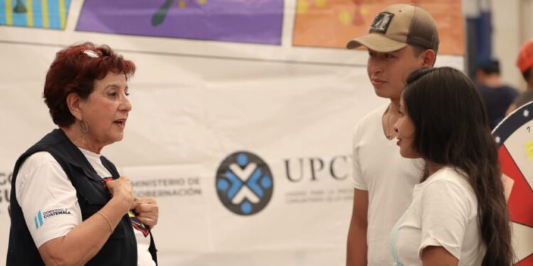 Mingob fomenta prevención de violencia contra la mujer