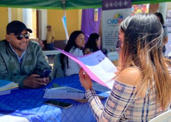 Ofrecen oportunidades laborales a jóvenes huehuetecos