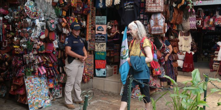 Se activa plan de seguridad para protección de turistas