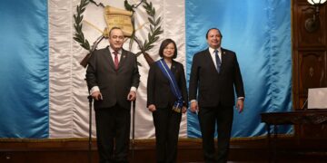Guatemala otorga Orden de los Cinco Volcanes a Presidenta de República de China (Taiwán)