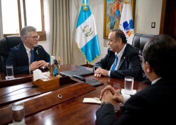 Viceministro ucraniano se reúne con jefe del Ejecutivo