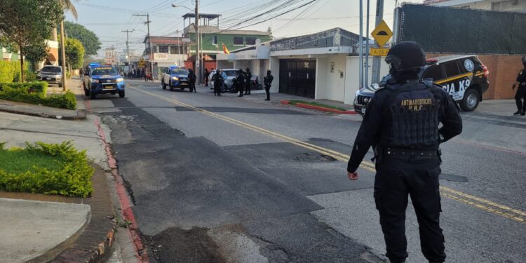 Antinarcóticos de PNC detienen a 3 extraditables en menos de 24 horas