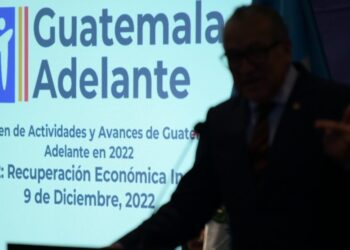 Invitan a iniciativa Guatemala Adelante a unirse a proceso de transición gubernamental