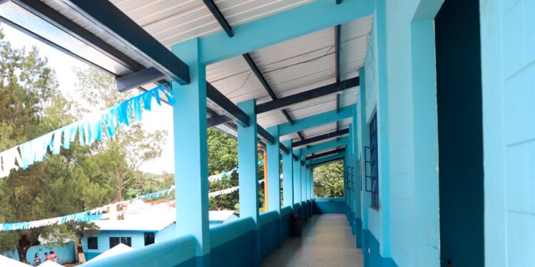 Escuelas serán utilizadas como centros de votación. /Foto: Mineduc