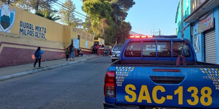 PNC ejecuta programa Escuelas Seguras en los departamentos