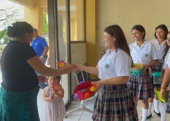 Resaltan papel de la mujer en Zacapa