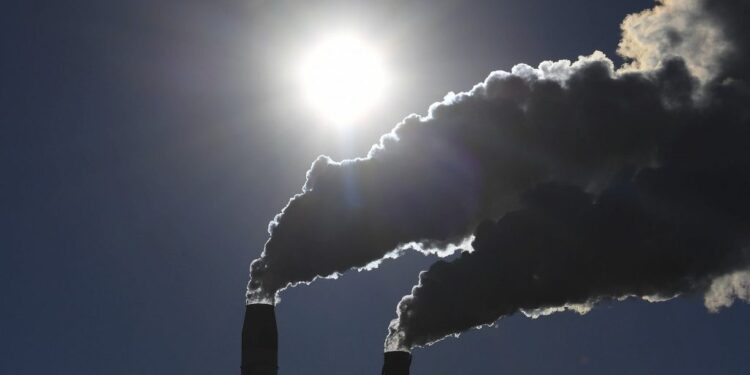 Mundo necesita recortar sus emisiones a la mitad antes de 2030