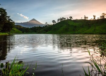 Desarrollan exposición de servicios turísticos y destinos para Semana Santa