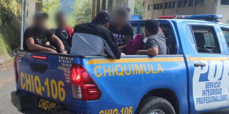 PNC reporta más de 3 mil 800 extranjeros remitidos a Migración