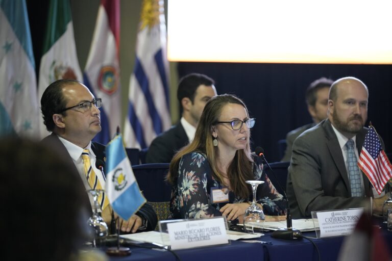 Estados Unidos reconoce la labor de Guatemala para la protección de la población migrante