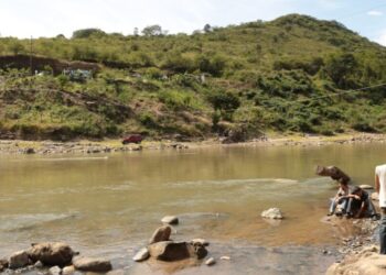 Autoridades priorizan el saneamiento del Motagua. /Foto: DCA