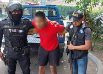 Aumenta el número de salvadoreños expulsados