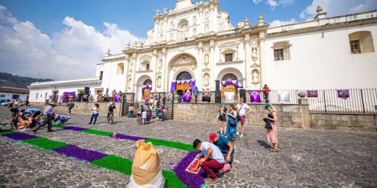 Antigua Guatemala fue el sitio más visitado del país en Semana Santa