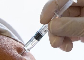 Prototipo de vacuna universal contra la gripe es seguro y “prometedor”