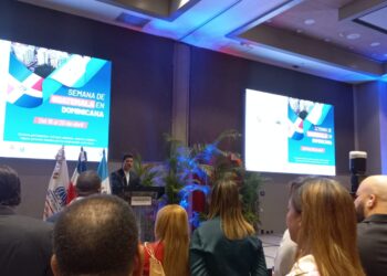 Mineco realiza gira económica en República Dominicana