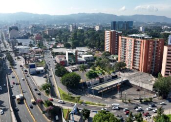 Presidente resalta calificación crediticia brindada a Guatemala