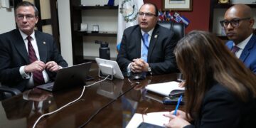 Desarrollan reunión interinstitucional para dar seguimiento y apoyo a las víctimas de incendio en Ciudad Juárez