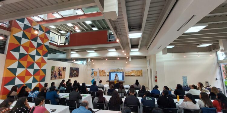 Fortalecen conocimientos para atender a víctimas de violencia sexual y trata de personas