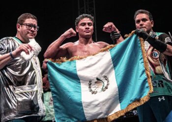 Lester Martínez llega a las 15 victorias como profesional