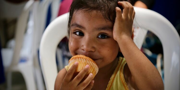 Habilitan comedor social en San Martín Zapotitlán